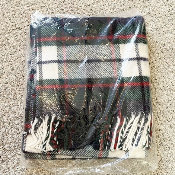 Troy Leisure Blanket Red Blue Green Plaid Fringed Stadium Throw Camping Vintage - Picture 2 of 3